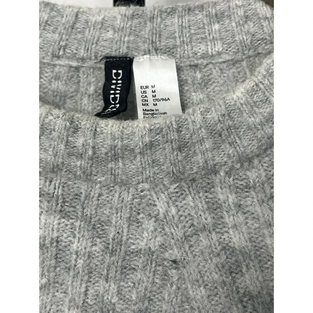 Divided‎ H&M Cropped Heather Gray Sweater Medium Wide Cuffs Cozy Wool Blend